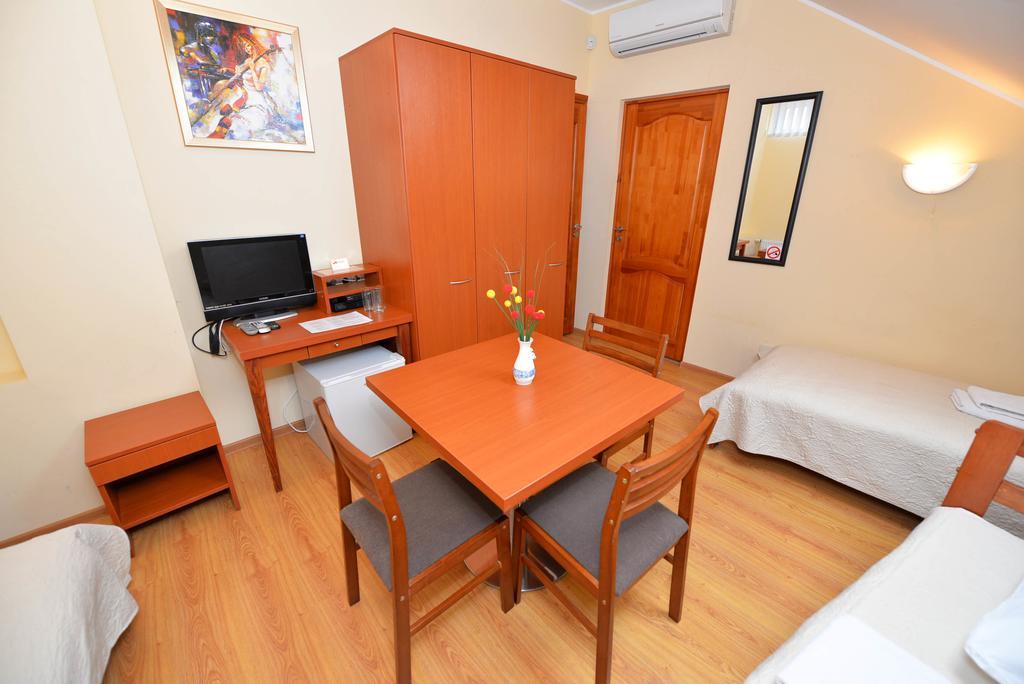 Klaipeda Inn Private Parking And Kitchen Pokoj fotografie